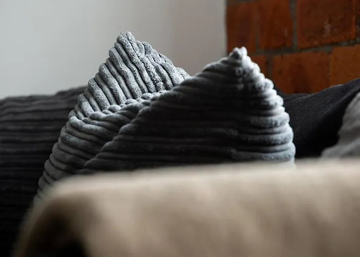 Luxury Mills With Jacuzzi Bath In Lägenhet Bradford (West Yorkshire)